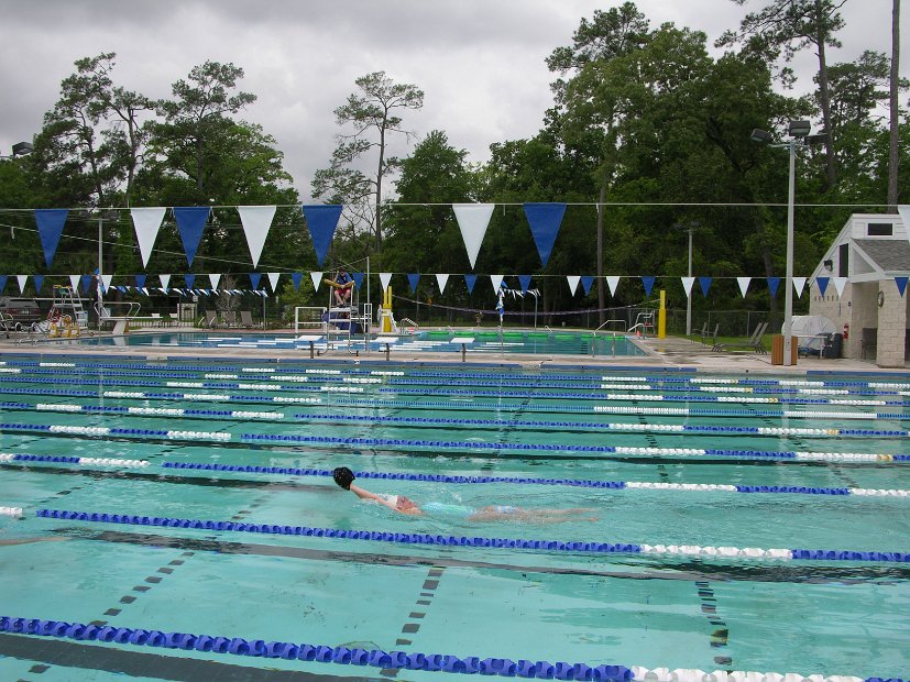 Dad's Club 50 meter olympic pool and childrens pool 1006 Voss Road (44)